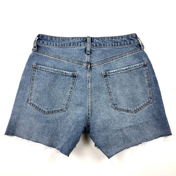 NWT Old Navy Women's 6 High-Waisted O.G. Straight Cut-Off Button Up Jean Shorts - Picture 2 of 5